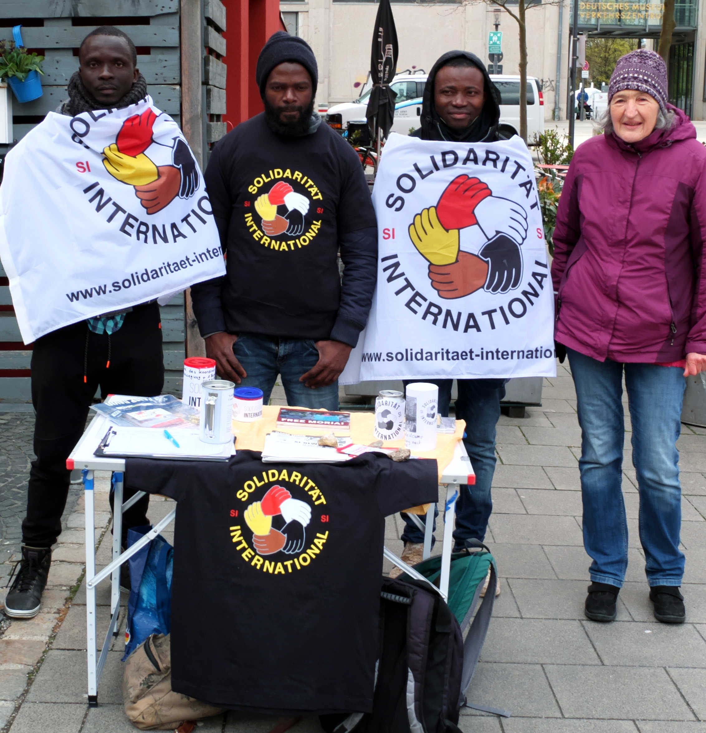 You are currently viewing SI unterstützt in München den Protest der Flüchtlinge aus Sierra Leone