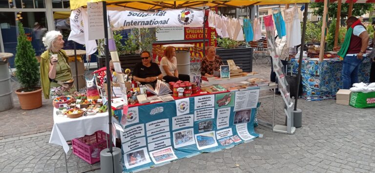 Read more about the article Bunt, würdig und solidarisch: Internationales Fest in Aalen